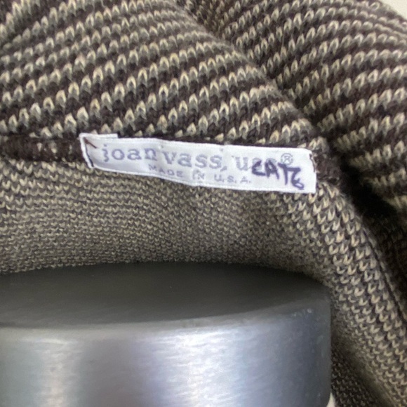 Joan Vass USA Knit Suit, Size 2 – Timeless Elegance - Picture 5 of 10